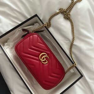 Gucci GG Marmont Mini Chain Bag - Red